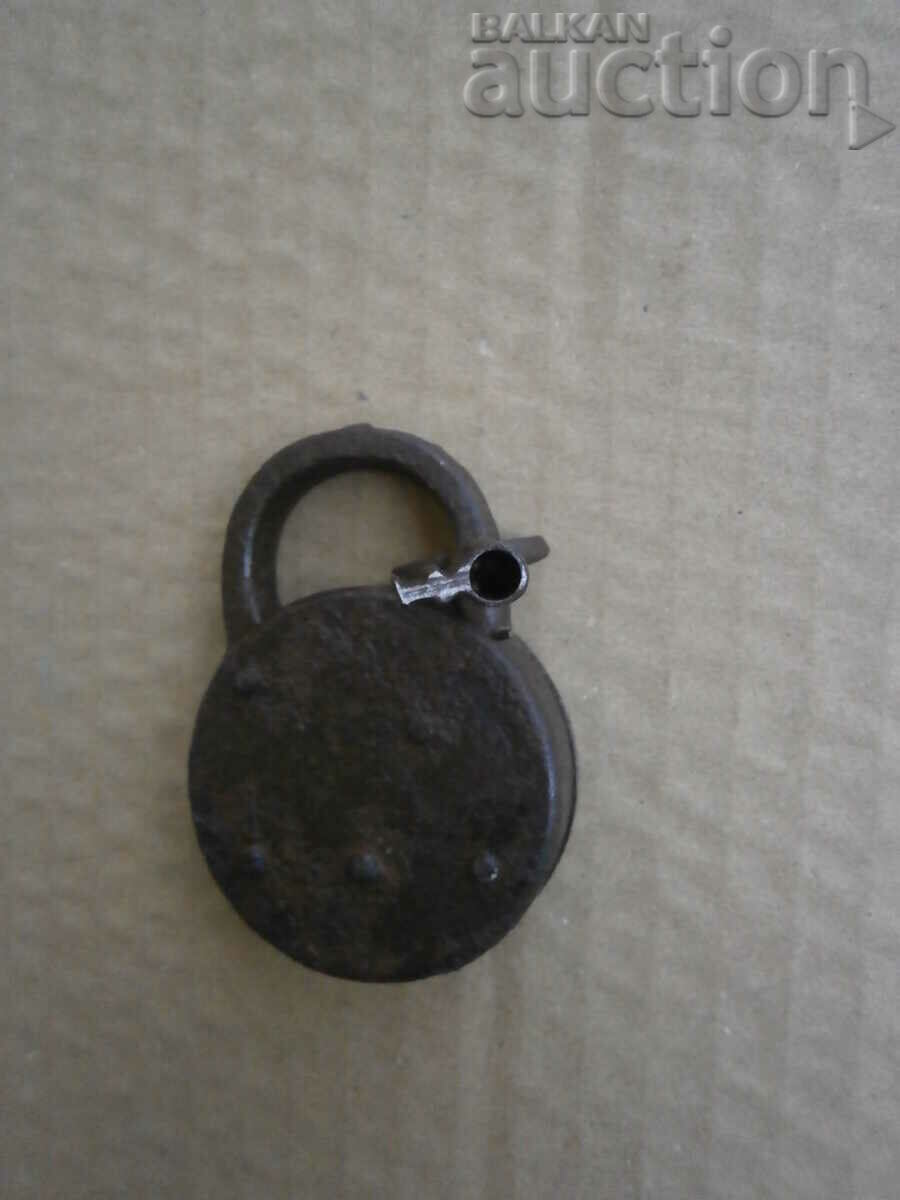 vintage retro vintage padlock not working padlock - 5 vintage retro vintage padlock not working padlock - 5