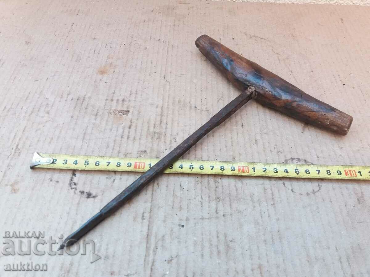 KOVAN INSTRUMENT DE REVIVAL - MITKAP, SVREDEL cu preț 3.99 BGN | € 2.04