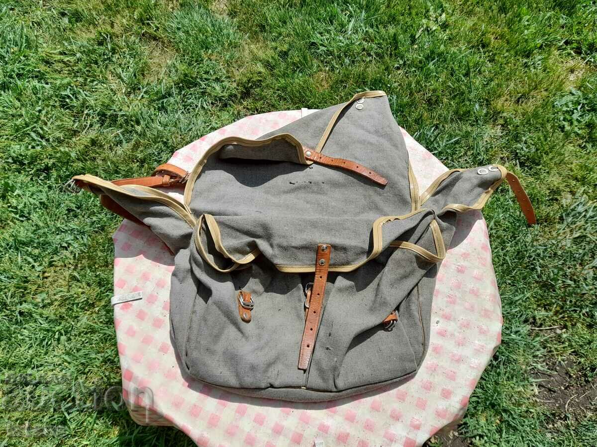 Auction An old canvas bag Auction An old canvas bag