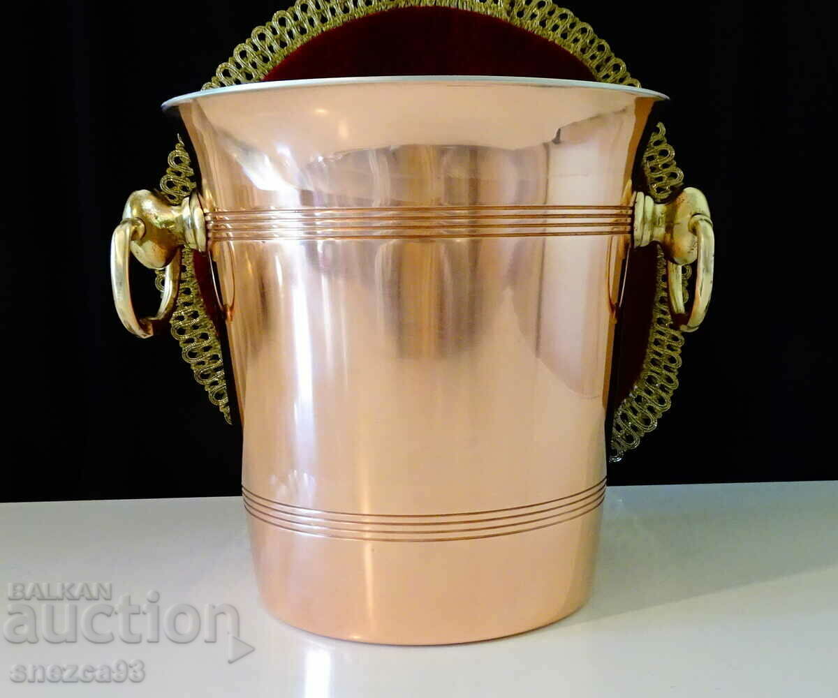 French copper champagne 1 kg., 5 liters.