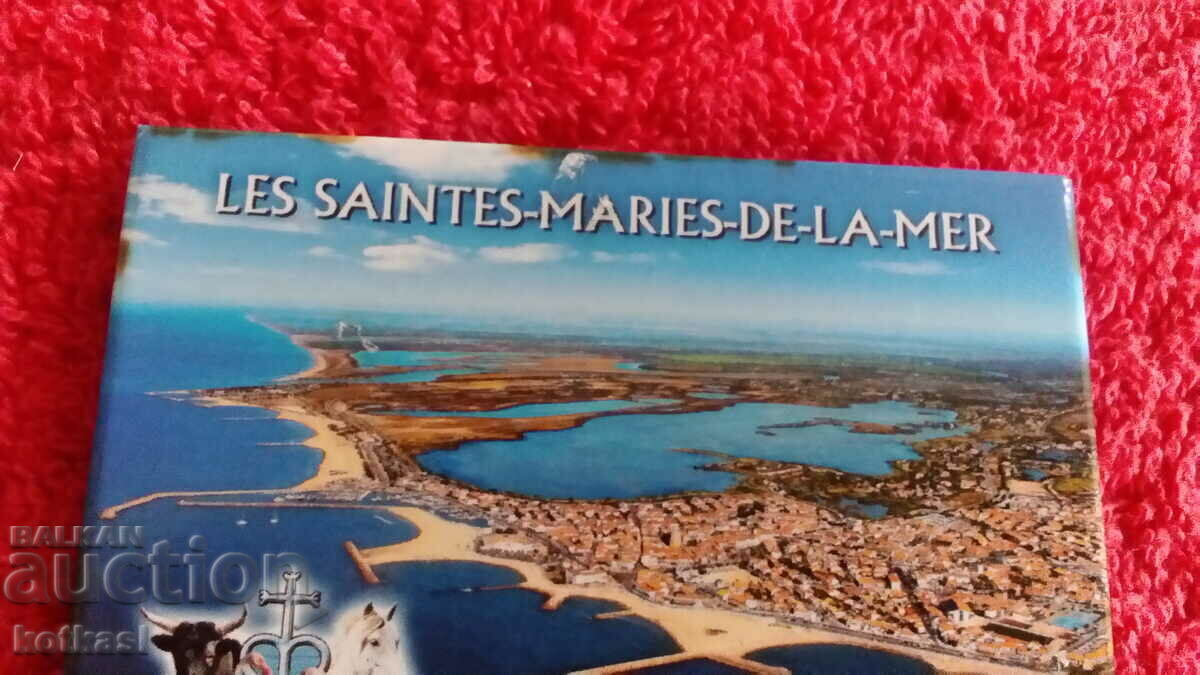 Delivery of Souvenir Fridge Magnet France