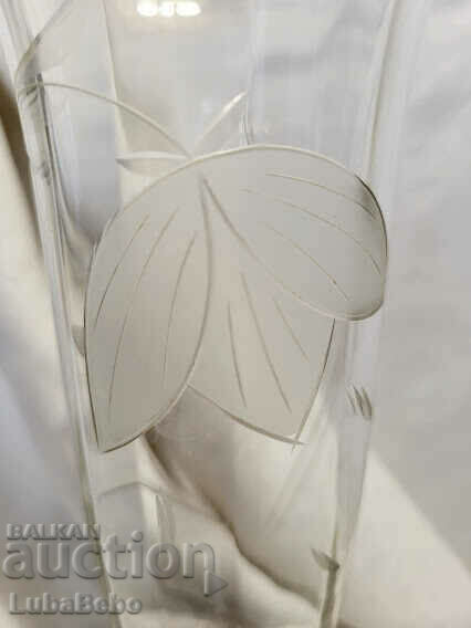 Art glass vase in Art Deco style with price 65.00 BGN | € 33.23