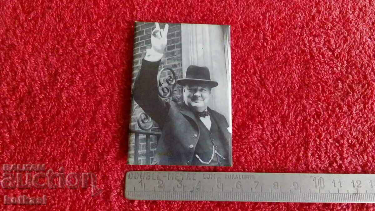 Сувенир Магнит за стена Уистън Чърчил