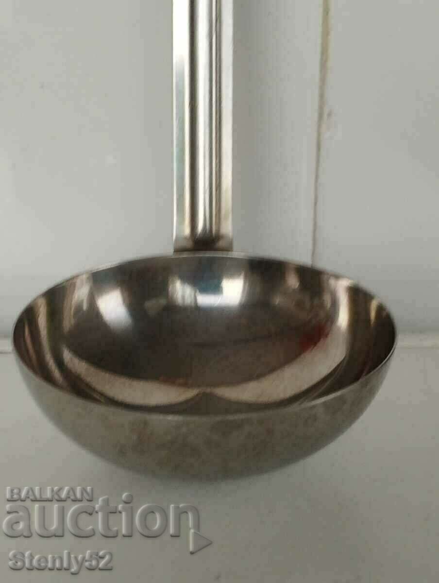 Large ladle for sacrificial soup 200 ml.