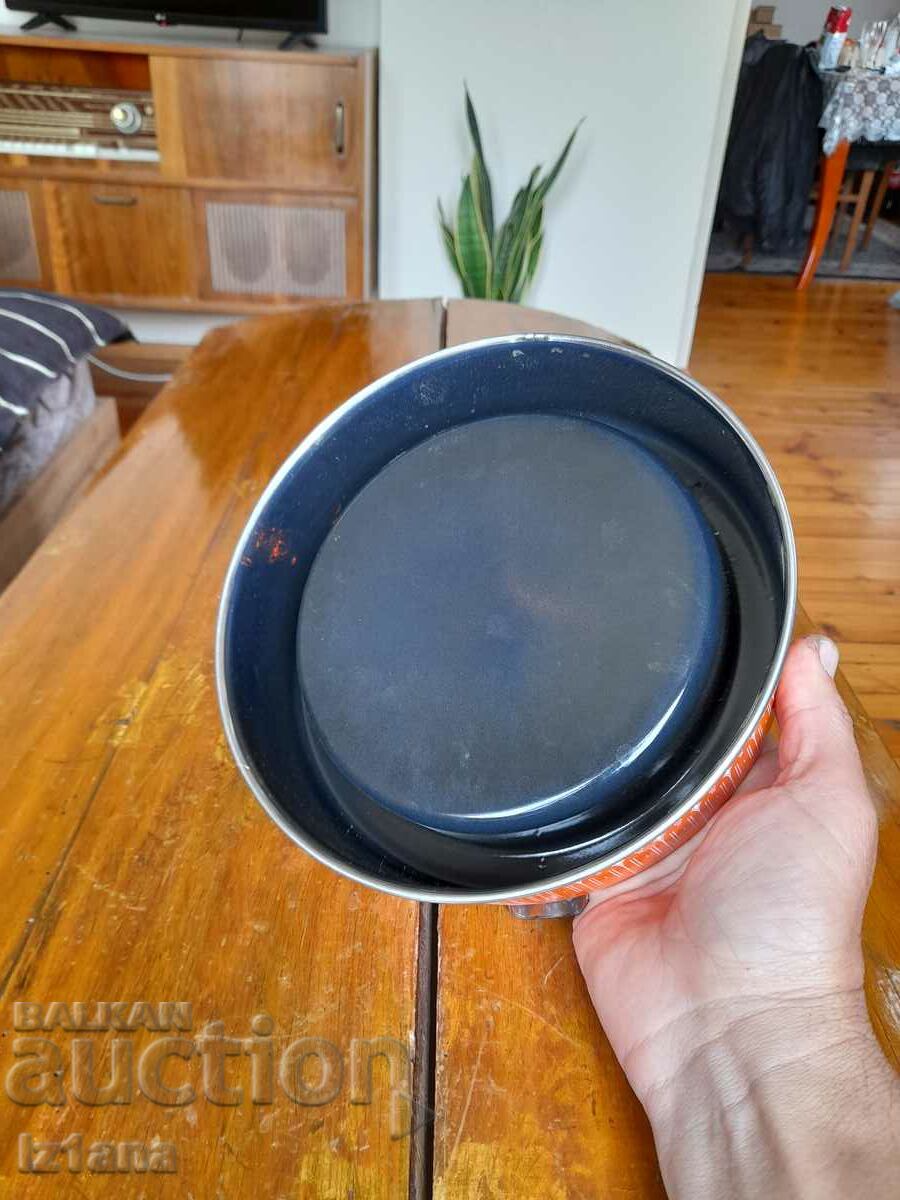 Παλιά εμαγιέ τασάκι - 6 Παλιά εμαγιέ τασάκι - 6