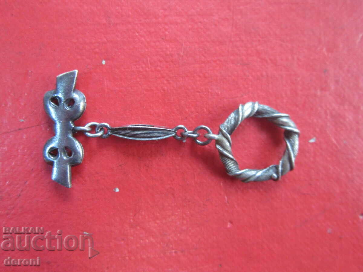 Auction Emblem sign brooch Cristian Dior Auction Emblem sign brooch Cristian Dior