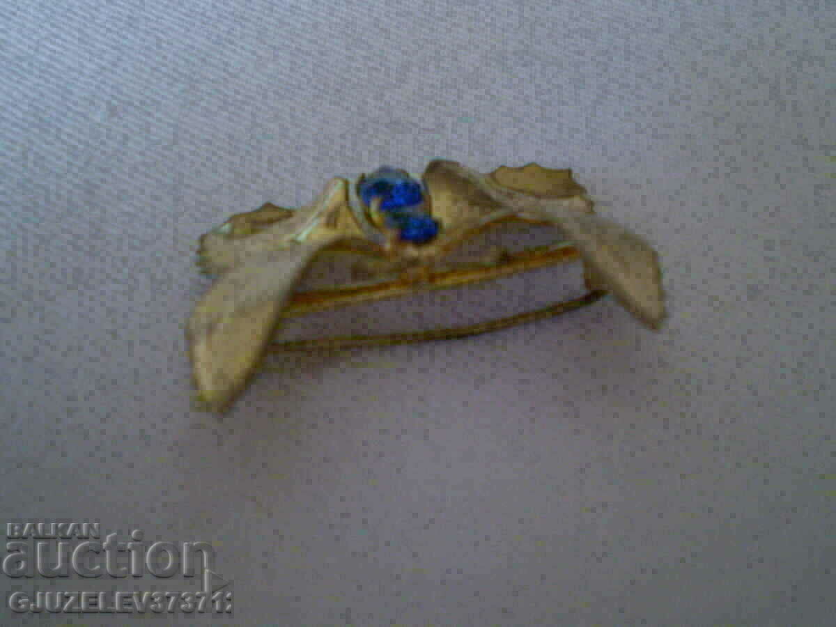 BUTTERFLY BROUGHT WITH BLUE CRYSTAL - 6 BUTTERFLY BROUGHT WITH BLUE CRYSTAL - 6