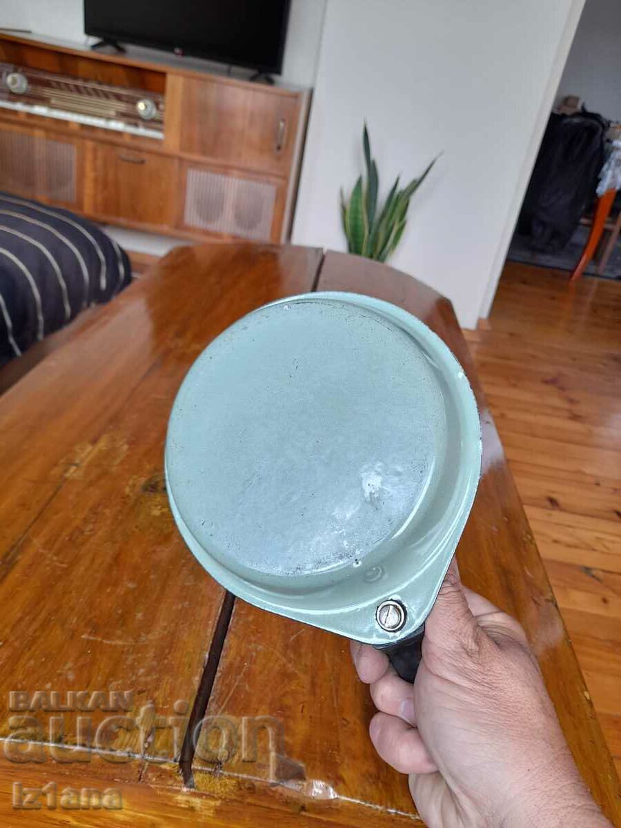 Old enameled omelette pan, pan - 5 Old enameled omelette pan, pan - 5