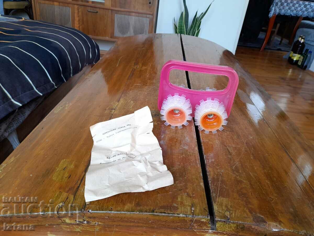 Old massage device, massager with price 20.00 BGN | € 10.23