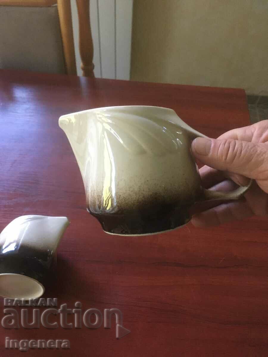 Licitație REZERVOR CĂRBĂTOR DE PORCELAN -2 BUC