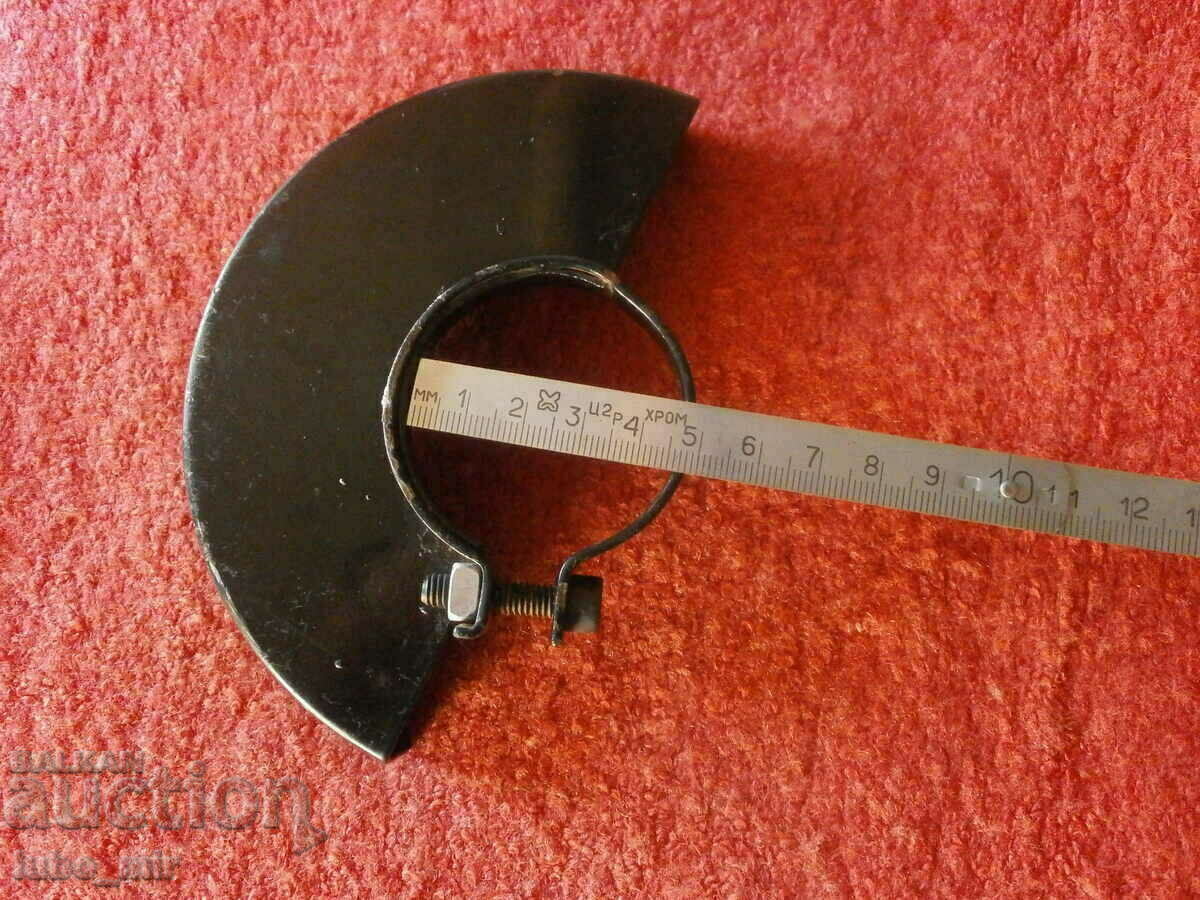 Delivery of OLD ANGLE GRINDING FUSE - SMALL Delivery of OLD ANGLE GRINDING FUSE - SMALL