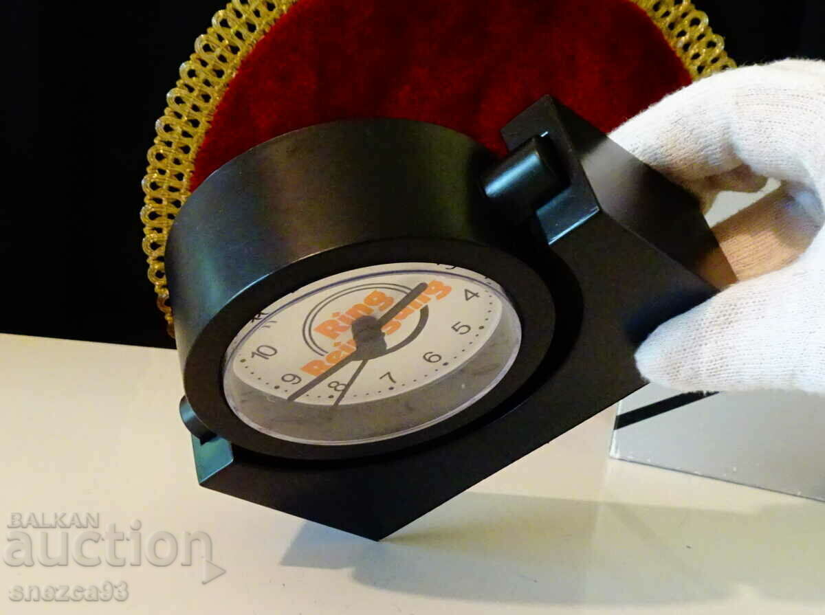 Δημοπρασία Επιτραπέζιο ρολόι Junghans, νέο.