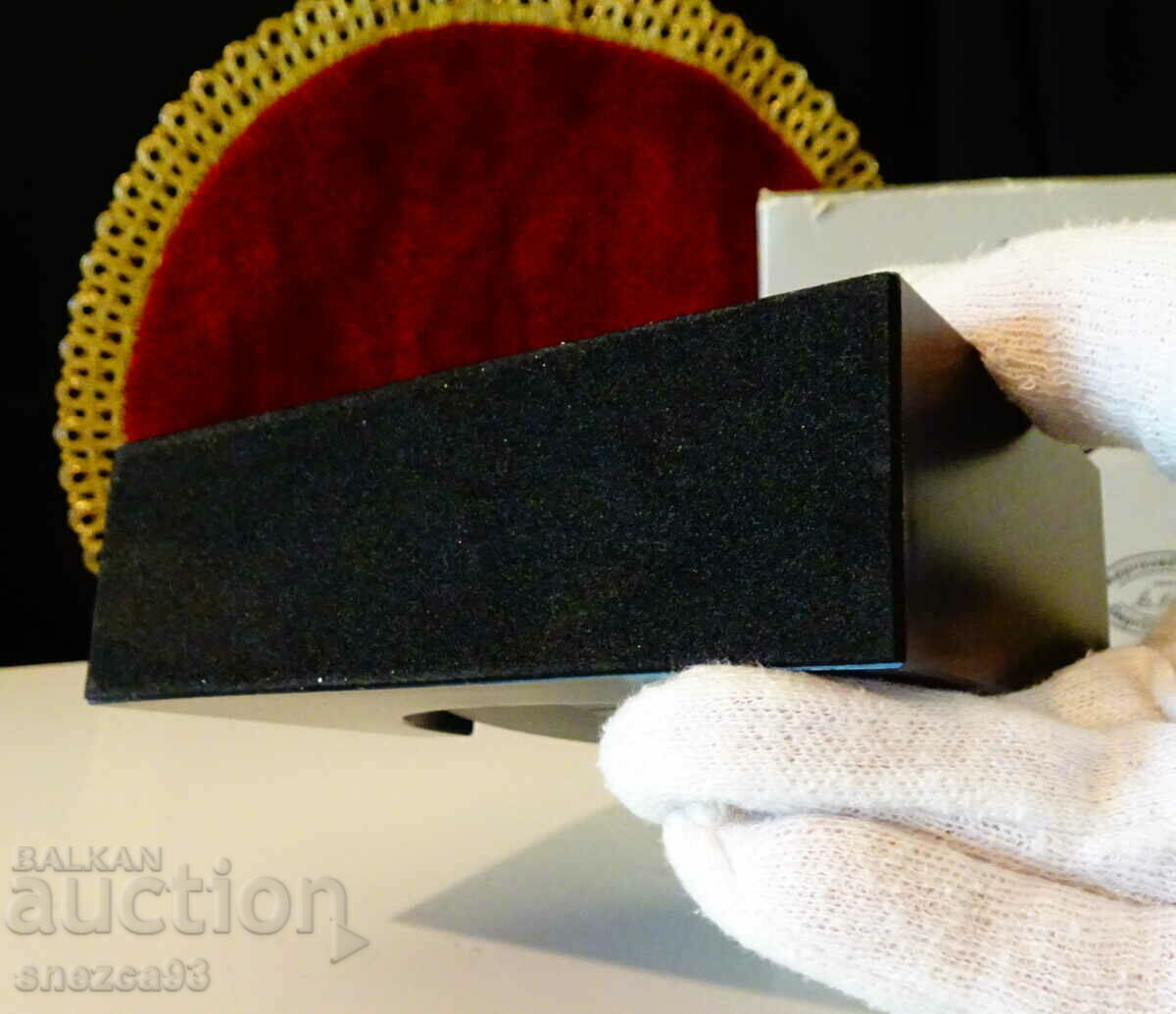 Παράδοση Επιτραπέζιο ρολόι Junghans, νέο.