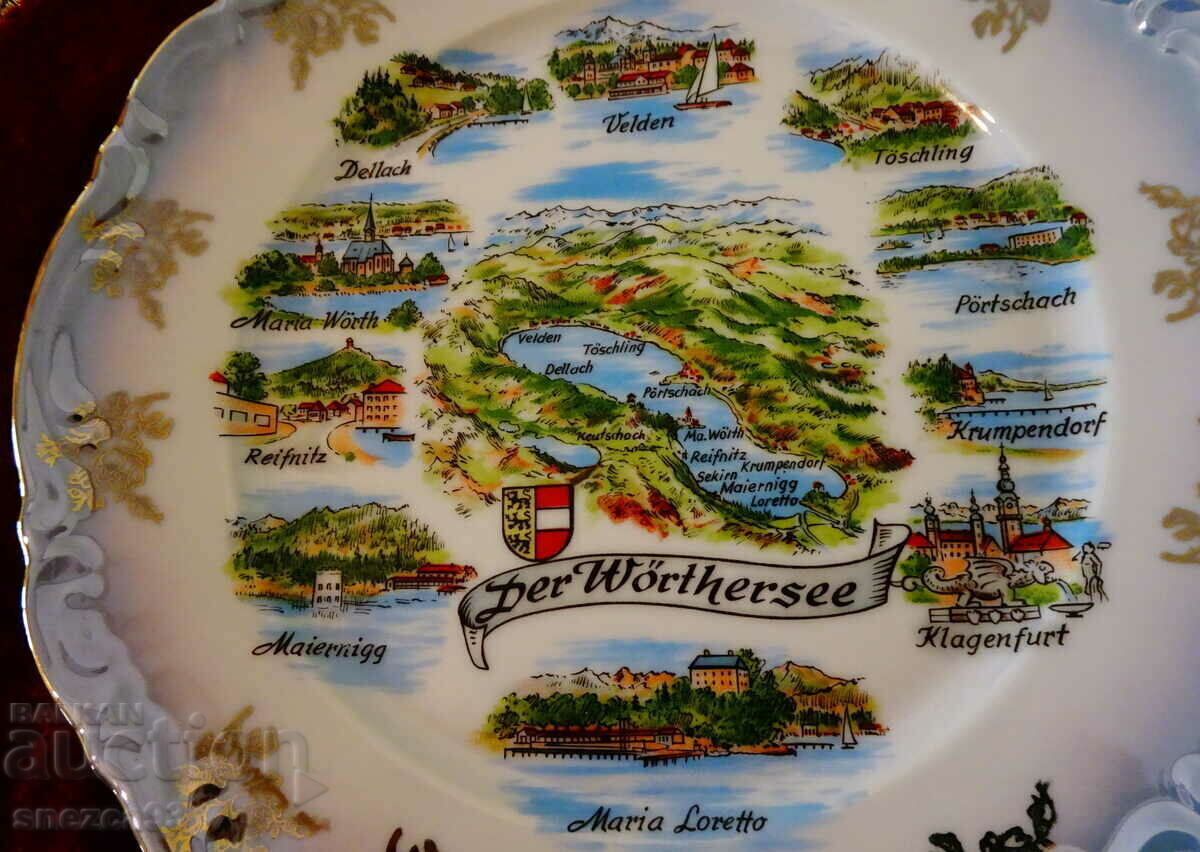 Delivery of Hand-painted Bavarian porcelain plate, gold, opaline, baroque Delivery of Hand-painted Bavarian porcelain plate, gold, opaline, baroque