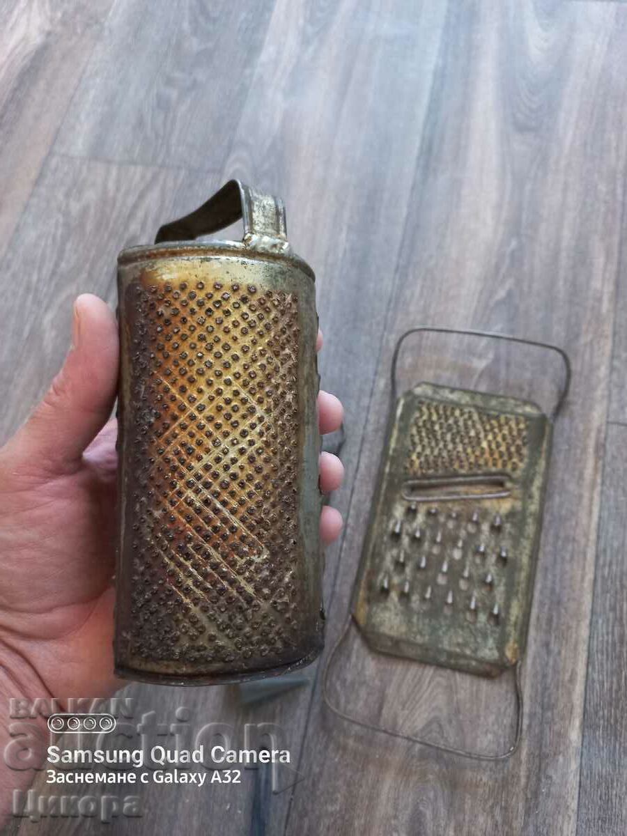 Delivery of OLD GRINDER FOR FEEDING