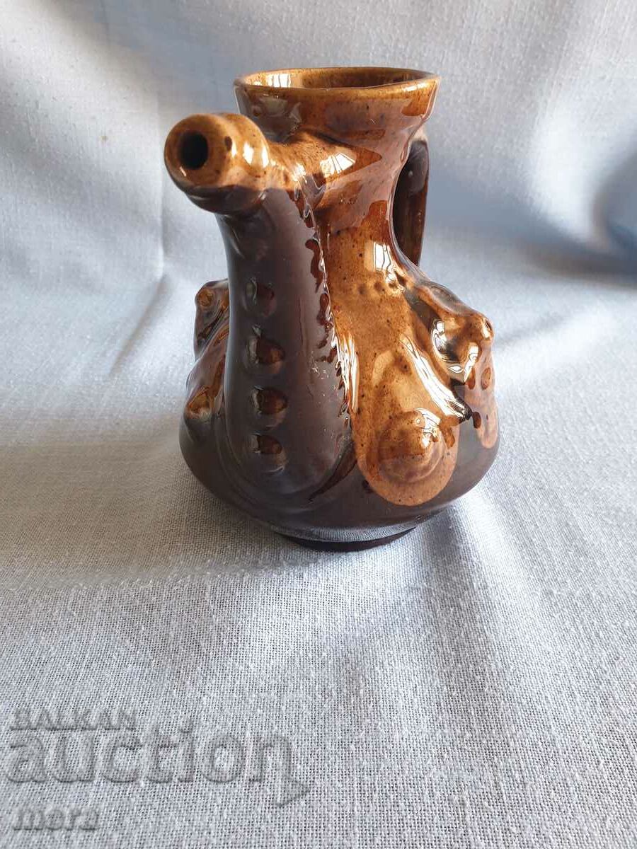 Old ceramic cronder with price 25.00 BGN | € 12.78 Old ceramic cronder with price 25.00 BGN | € 12.78