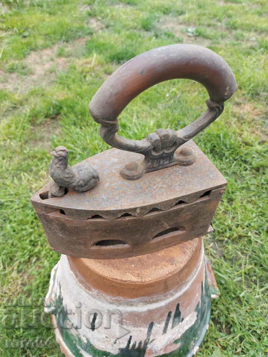 ΣΙΔΕΡΟΣ - ΚΟΚΟΡΑΣ με τιμή 55.00 BGN | € 28.12 ΣΙΔΕΡΟΣ - ΚΟΚΟΡΑΣ με τιμή 55.00 BGN | € 28.12