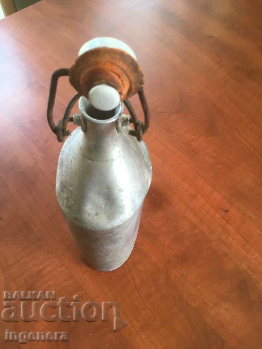 ΜΠΟΥΚΑΛΙ ΑΛΟΥΜΙΝΙΟΥ ΔΙΑΤΡΗΤΗ ΜΕ ΠΑΛΙΑ ΤΑΙΝΙΑ ΠΟΡΣΕΛΑΝΗΣ με τιμή 18.00 BGN | € 9.20 ΜΠΟΥΚΑΛΙ ΑΛΟΥΜΙΝΙΟΥ ΔΙΑΤΡΗΤΗ ΜΕ ΠΑΛΙΑ ΤΑΙΝΙΑ ΠΟΡΣΕΛΑΝΗΣ με τιμή 18.00 BGN | € 9.20