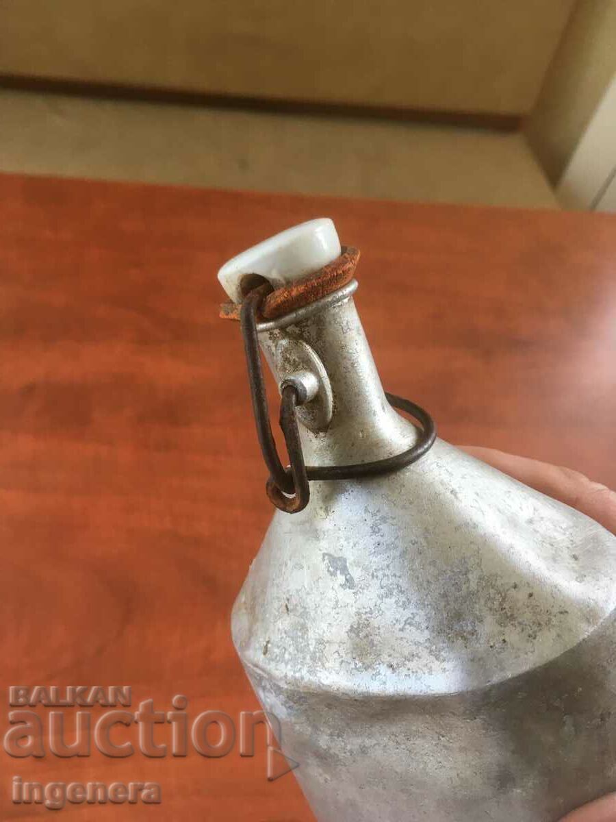 STICLA ALUMINIU PERFUNATA CU BANDA VECHE DE PORCELAN - 5