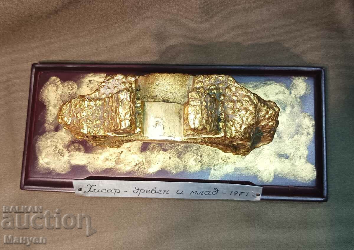 Licitație O sculptură veche, valoroasă. Licitație O sculptură veche, valoroasă.