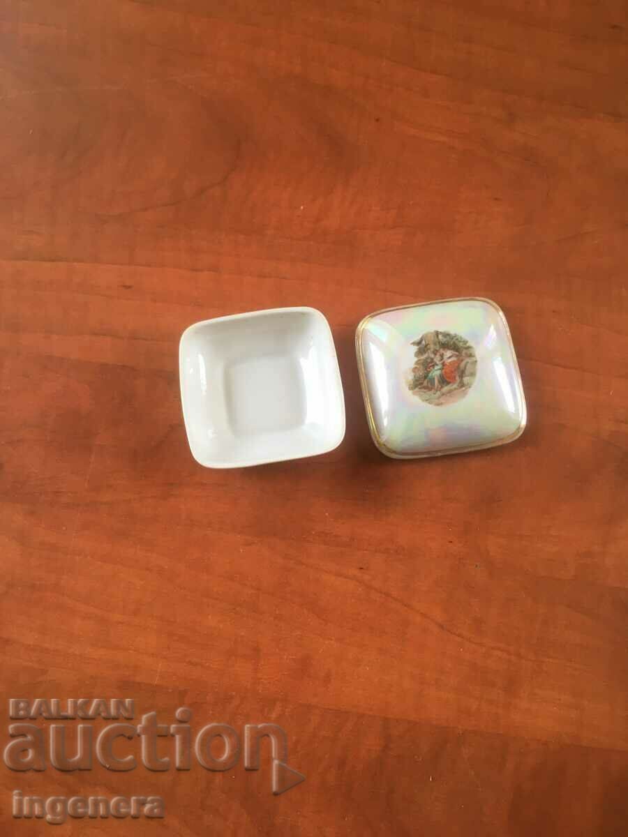 PORCELAIN BOX COLLECTION JEWELRY BOX - 5