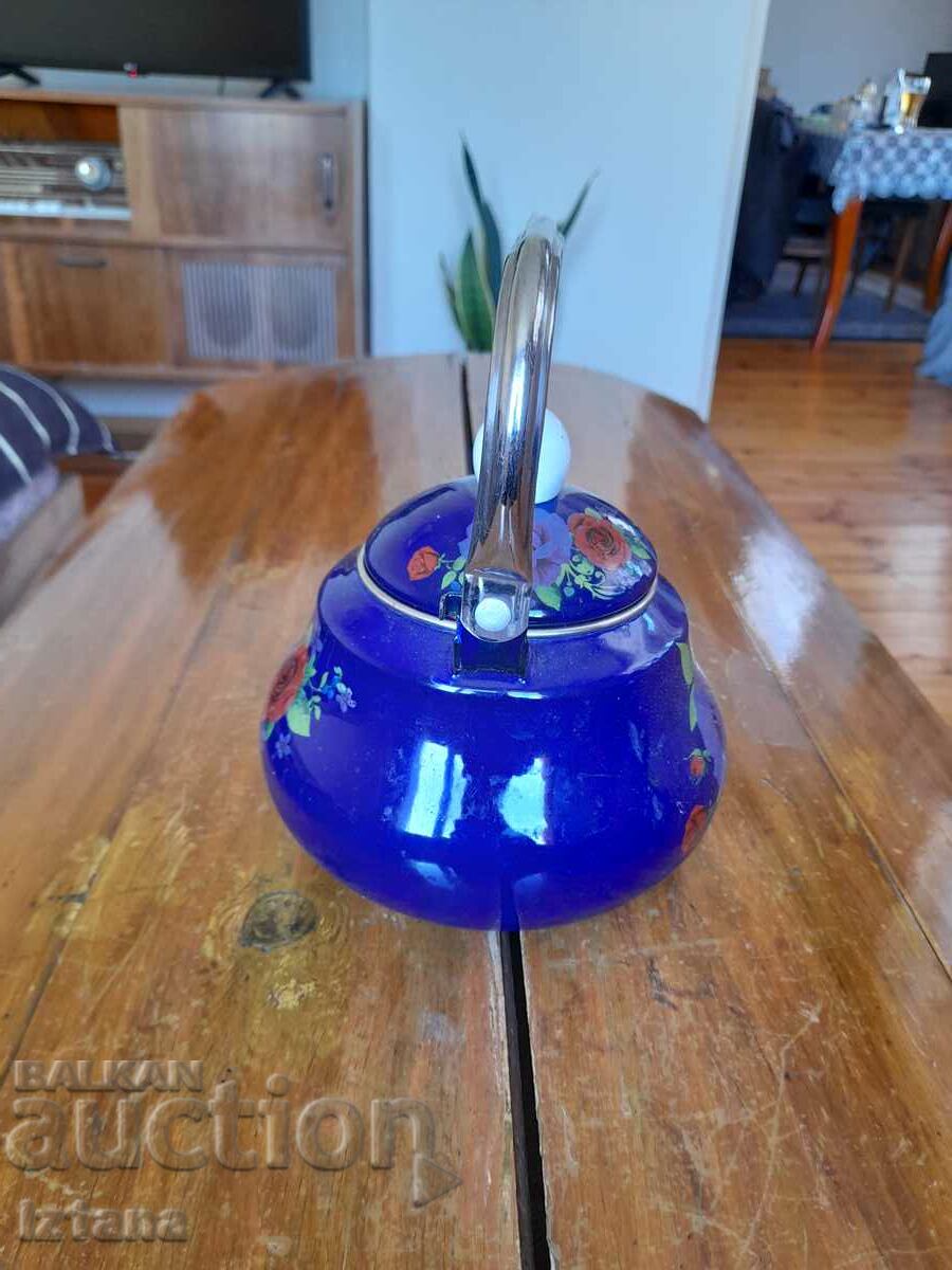 Delivery of Old enamel teapot Delivery of Old enamel teapot