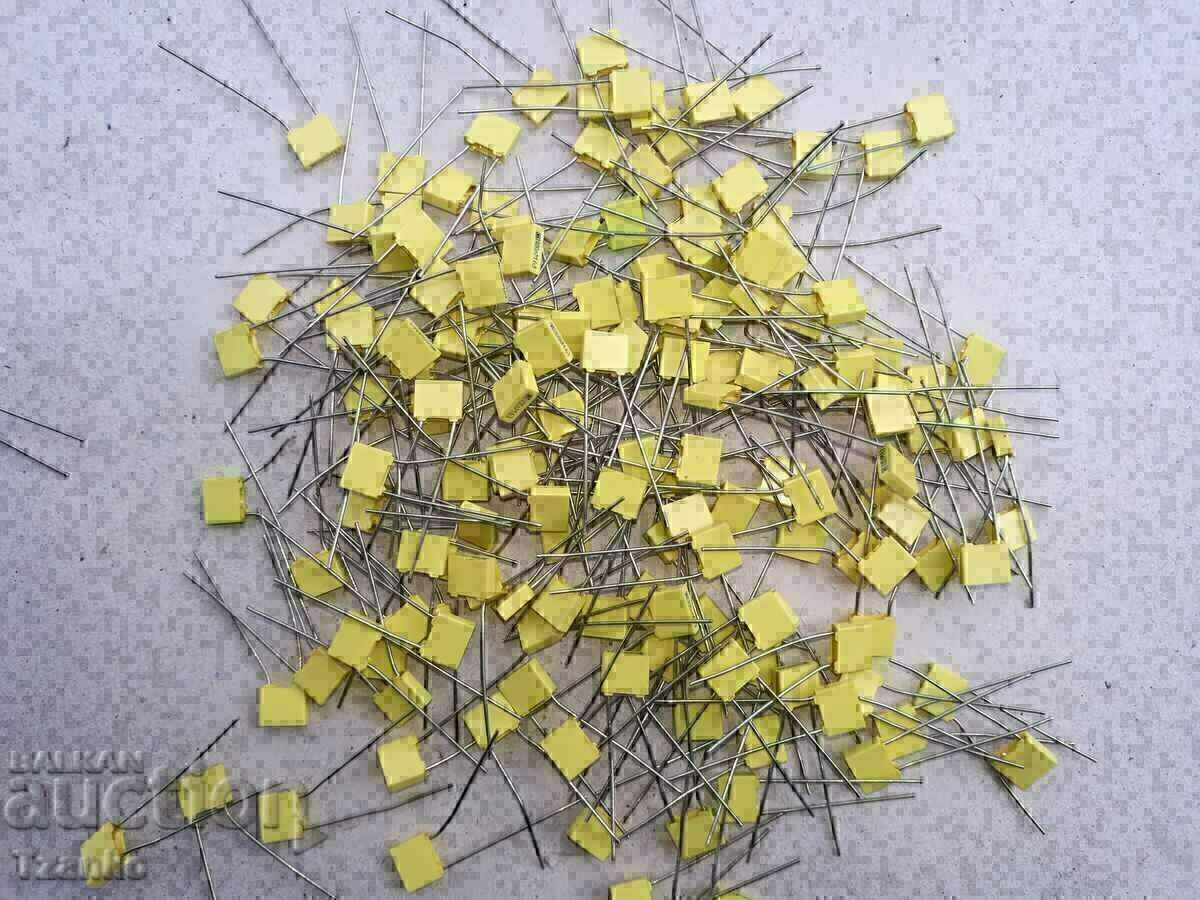 Delivery of I am selling polyester capacitors 1nF, 22nF, 47nF, 100nF