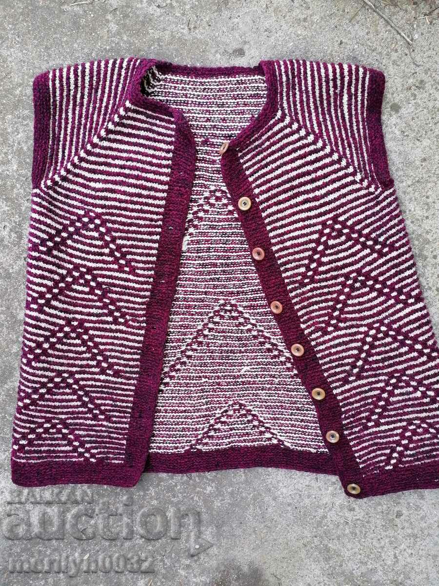 Доставка на Старо елече от вълна плетен елек Доставка на Старо елече от вълна плетен елек