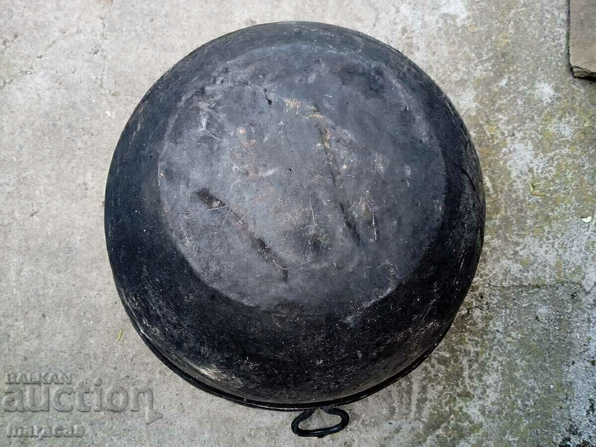 Auction  Old copper large vessel