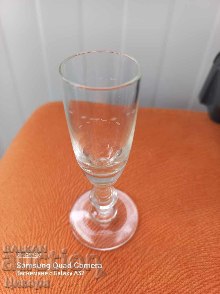 СТАРА МАЛКА СТЪКЛЕНА ЧАША с цена 50.00 лв. | € 25.56