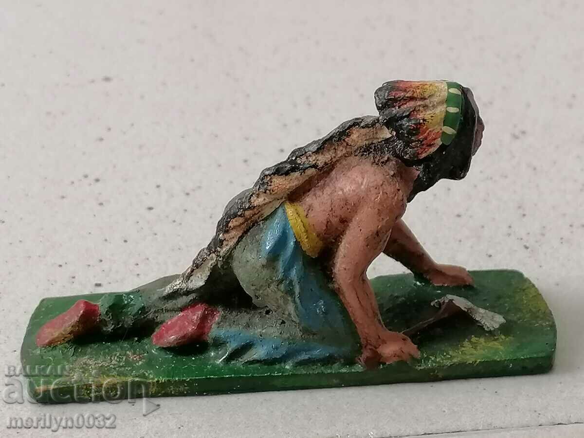 Доставка на Индианска фигура ELASTOLIN Germany 20-30год пластика Доставка на Индианска фигура ELASTOLIN Germany 20-30год пластика