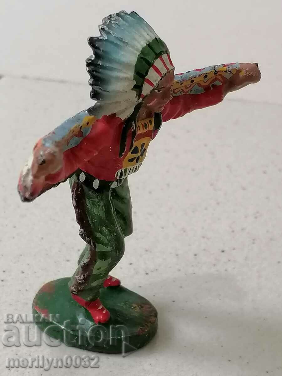 Indian figure ELASTOLIN Germany 20-30 years of plastic with price 45.00 BGN | € 23.01