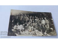 Foto Băieți și fete la un curs de stenografie 1926