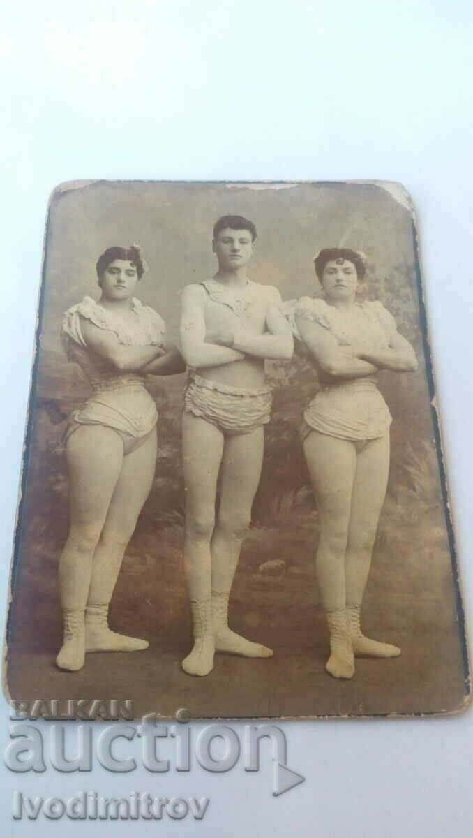 Three Circus Artists, Bulgarian Stoyan Petkoff