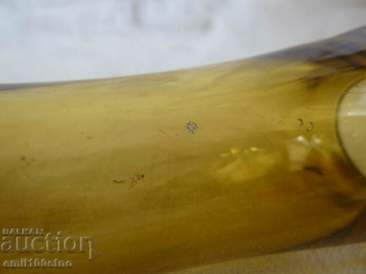 Vase handmade from thick stained glass with price 3.00 BGN | € 1.53