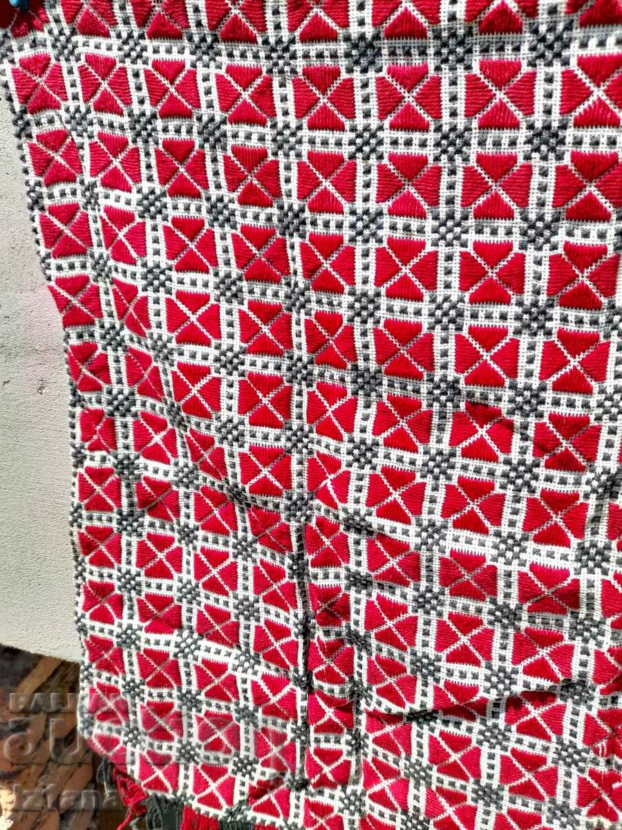 Auction An old hacker, wall cover Auction An old hacker, wall cover