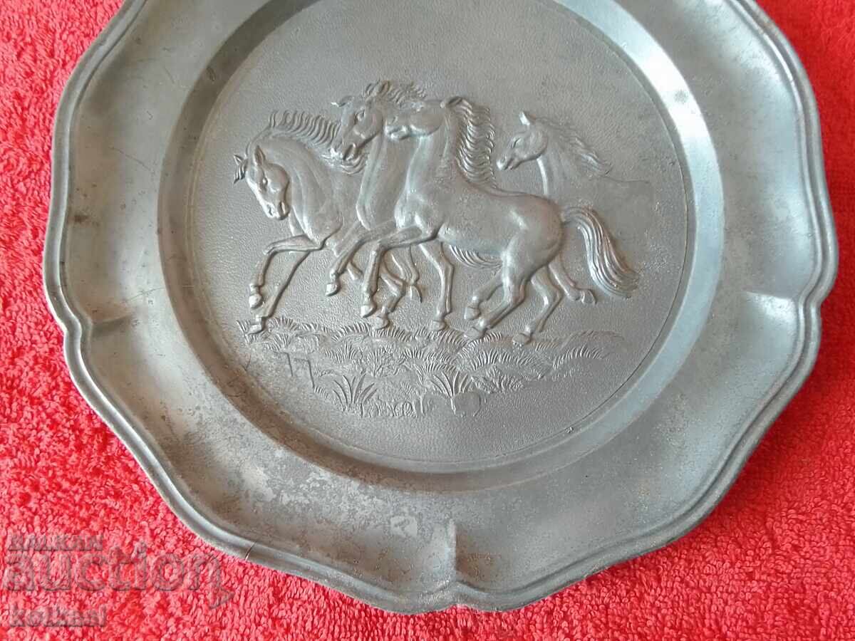 Metal wall plate Con Kone Germany marked with price 21.00 BGN | € 10.74 Metal wall plate Con Kone Germany marked with price 21.00 BGN | € 10.74