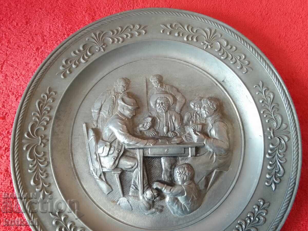 Auction Metal wall plate Germany Rifle Men Dog Auction Metal wall plate Germany Rifle Men Dog