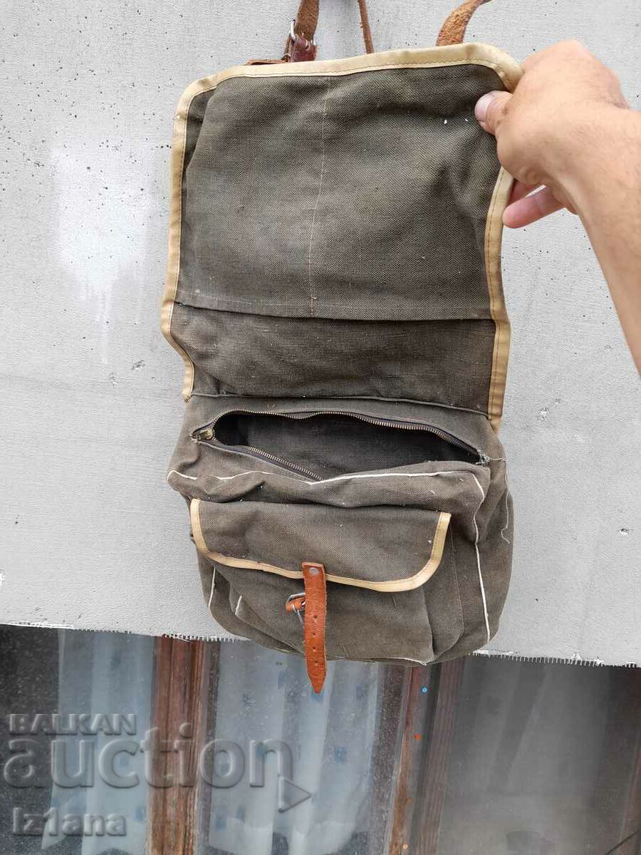 An old canvas bag with price 25.00 BGN | € 12.78 An old canvas bag with price 25.00 BGN | € 12.78