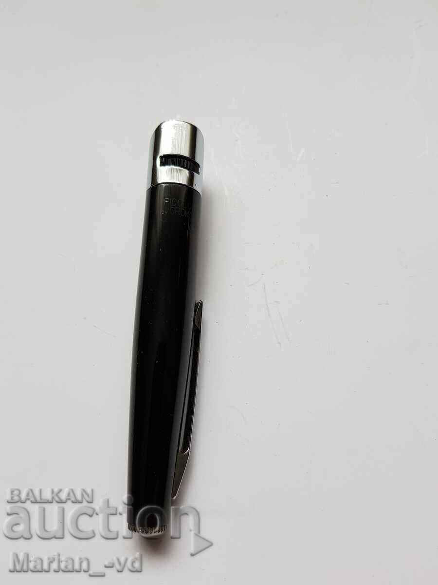 Licitație Brichetă cu gaz de colecție Picolo By Crown