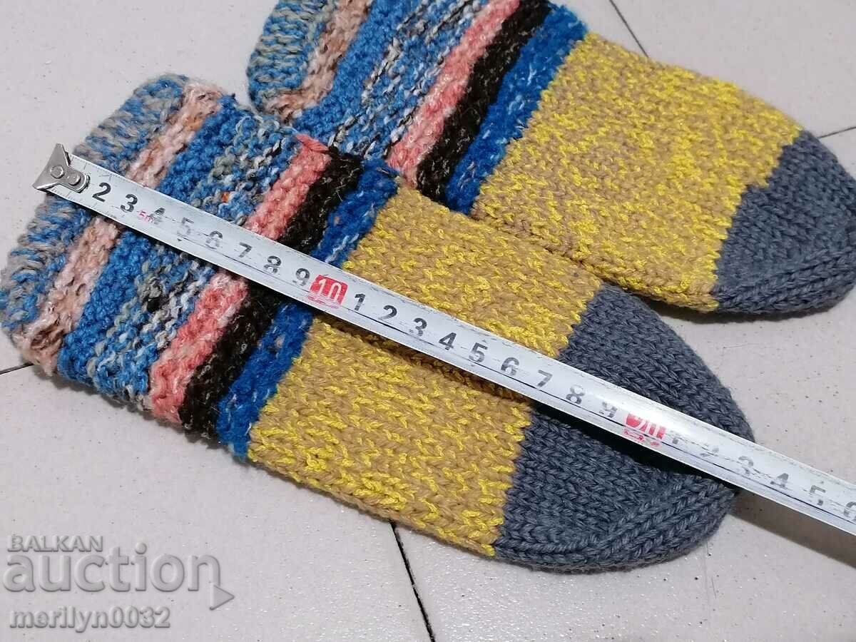 Delivery of Bubbles with striped tunics from cheesy, costume Delivery of Bubbles with striped tunics from cheesy, costume