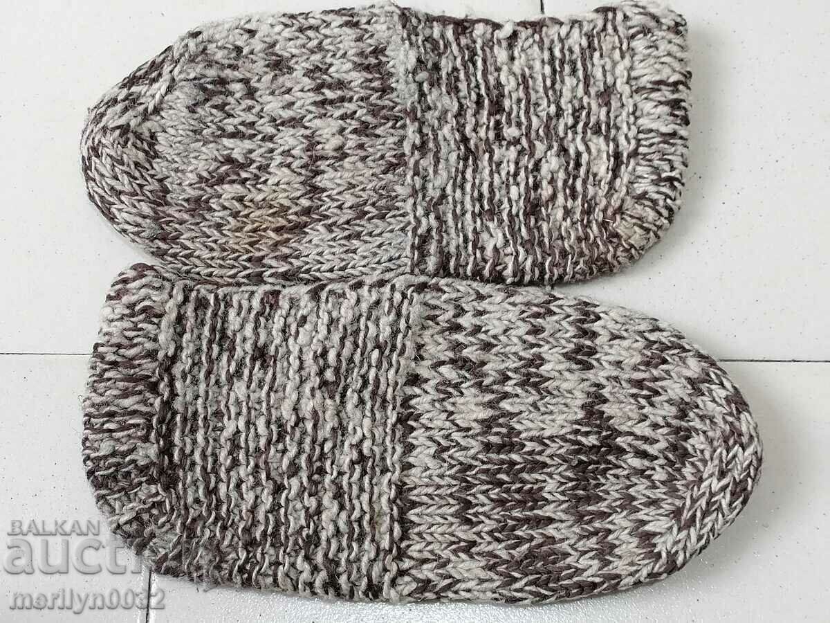 Delivery of Bubbles with striped tunics from cheesy, costume Delivery of Bubbles with striped tunics from cheesy, costume