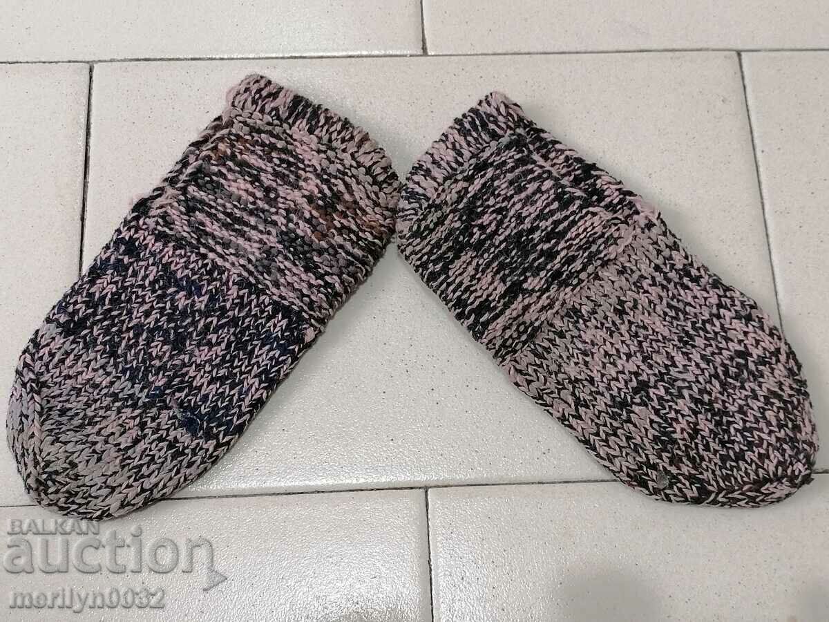 Delivery of Bubbles with striped tunics from cheesy, costume Delivery of Bubbles with striped tunics from cheesy, costume