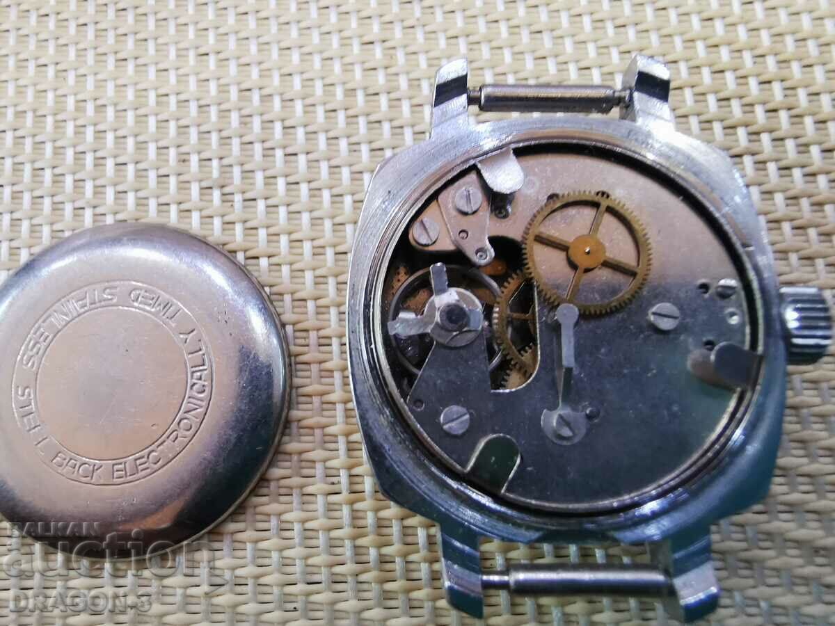 Auction RUHLA Auction RUHLA