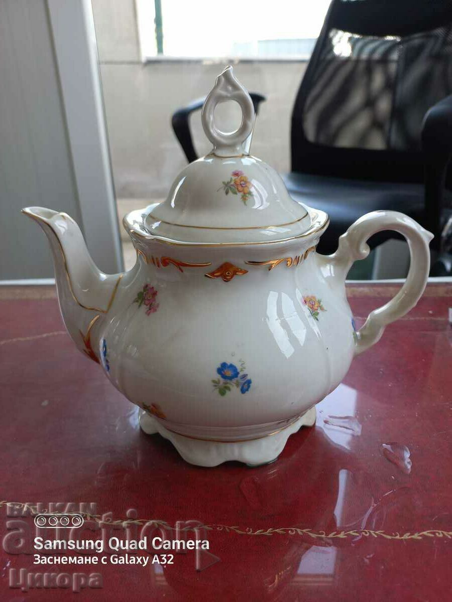 BULGARIAN PORCELAIN TEAPOT with price 80.00 BGN | € 40.90 BULGARIAN PORCELAIN TEAPOT with price 80.00 BGN | € 40.90