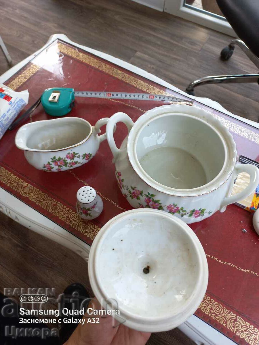 BULGARIAN PORCELAIN SET - 5 BULGARIAN PORCELAIN SET - 5