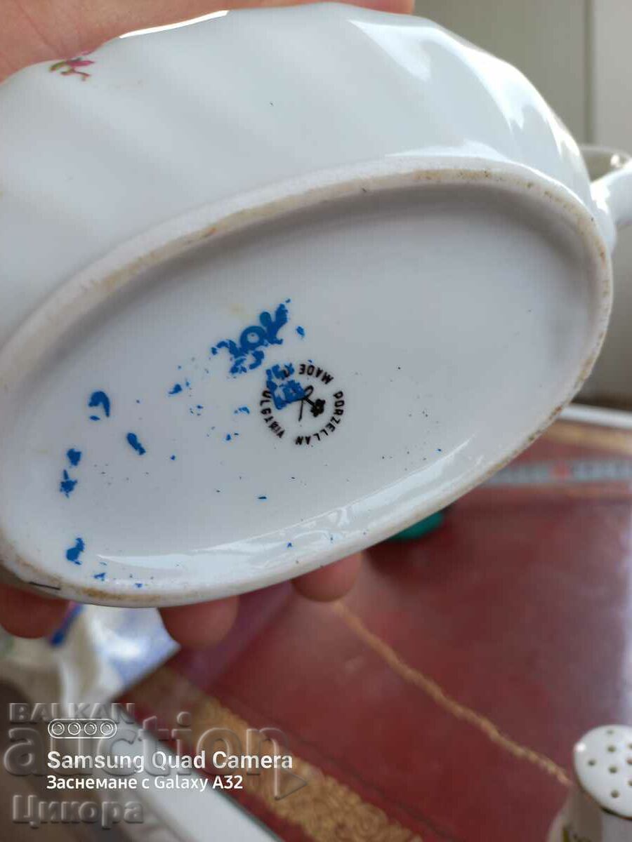 BULGARIAN PORCELAIN SET - 6 BULGARIAN PORCELAIN SET - 6