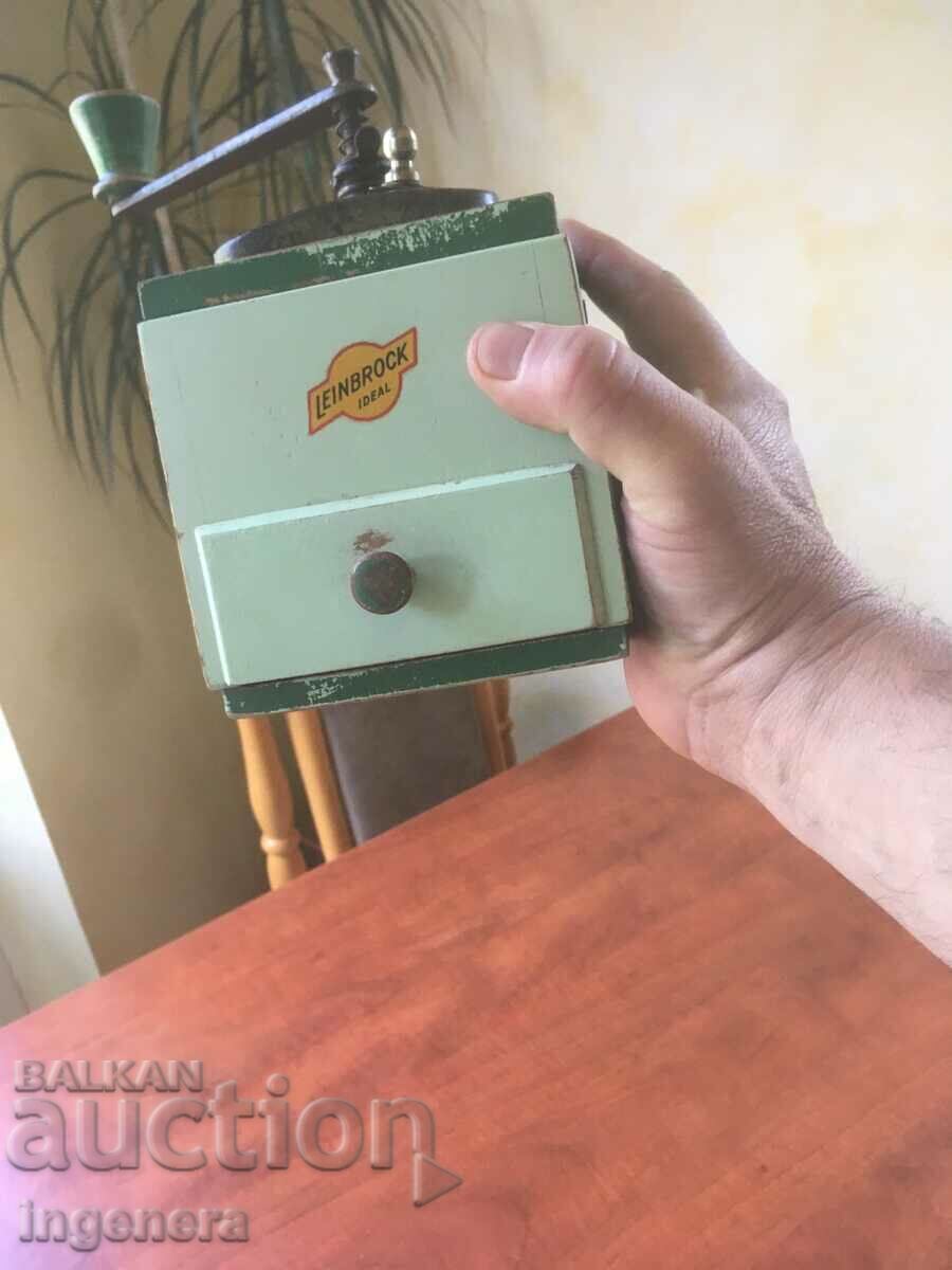 MASINA DE CAFEA PENTRU CAFEA SI CONDITORII DIN ANII 50 MASINA DE CAFEA PENTRU CAFEA SI CONDITORII DIN ANII 50