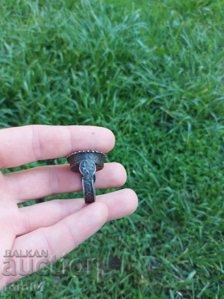 Auction REVIVAL RING - CHORBADZHIYSKI Auction REVIVAL RING - CHORBADZHIYSKI