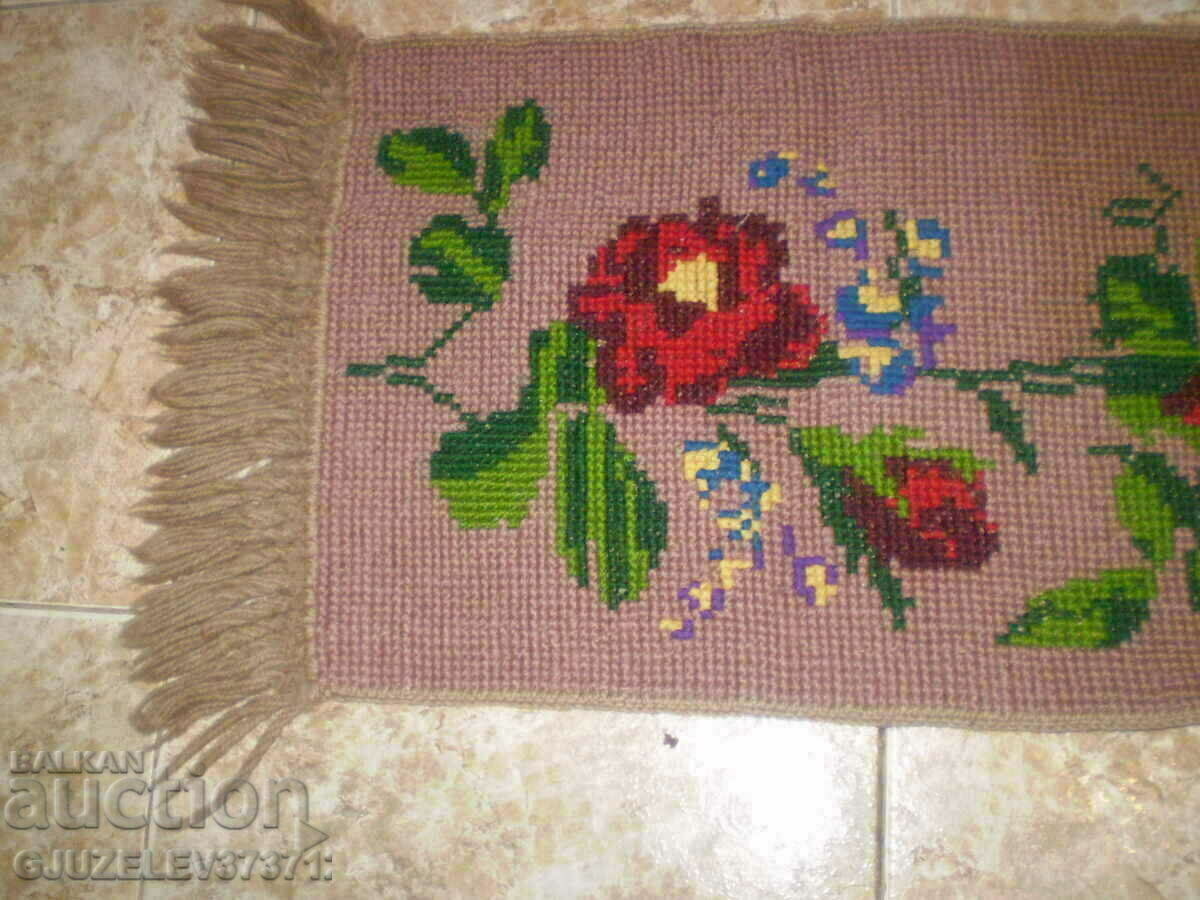 OLD HAND EMBROIDERY WITH WOOL THREAD CARPET Tapestry - 7